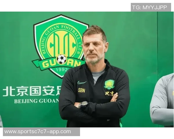 西汉姆联酝酿解雇努诺比利奇有望接任新帅职位