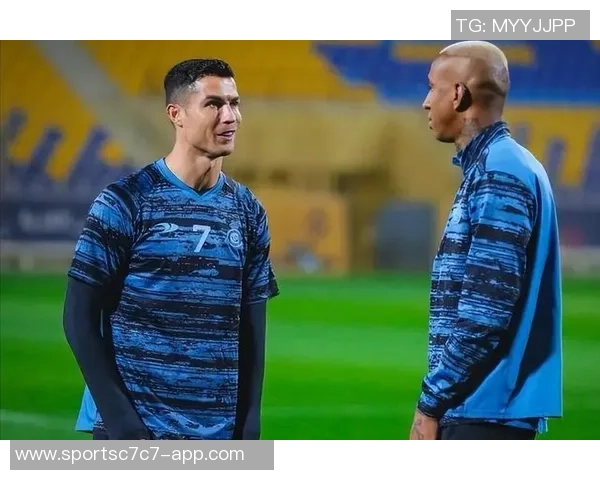 爱尔兰豪门沙姆洛克流浪者推出200年后季票引发球迷热议与期待