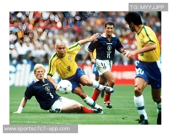 世界杯决赛门票价格惊人平均达3945美元揭幕战最低370美元引发热议 世界杯决赛门票价格惊人平均达3945美元揭幕战最低370美元引发热议