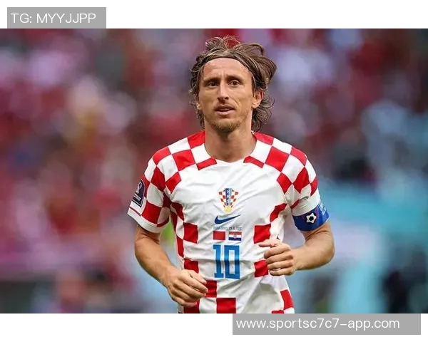 米兰欲续约40岁莫德里奇至2027年展现老将魅力与实力 米兰欲续约40岁莫德里奇至2027年展现老将魅力与实力